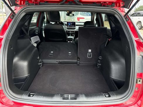 Used 2024 Jeep Compass Latitude w/ Altitude Special Edition AWD/4WD image 8
