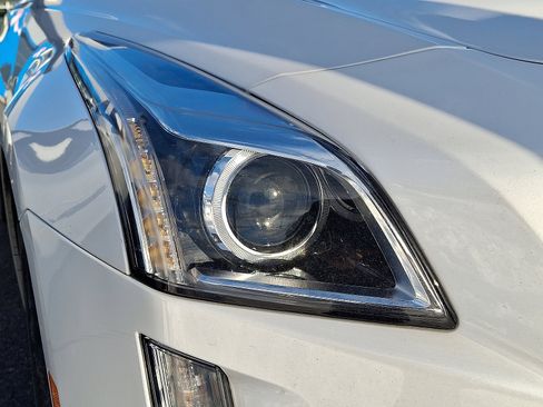 Used 2019 Cadillac CTS Luxury image 8