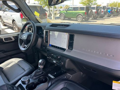 New 2026 Ford Bronco Outer Banks AWD/4WD image 16