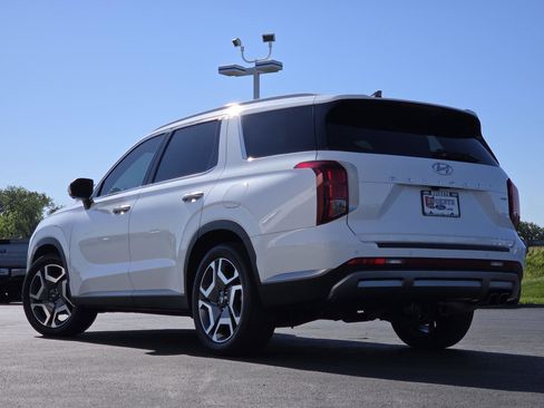 Used 2023 Hyundai Palisade SEL w/ Premium Package AWD/4WD image 16