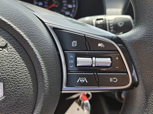 Used 2024 Kia Forte LXS image 26