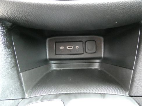 Used 2021 Chevrolet Equinox LT AWD/4WD image 20