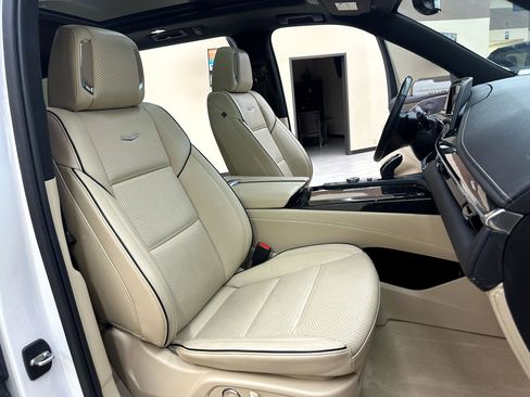 Used 2021 Cadillac Escalade Premium Luxury w/ Driver Assist Tech Package image 45