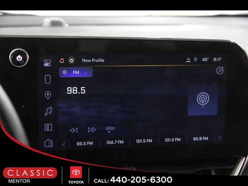 Used 2025 Chevrolet Equinox LT w/ Convenience Package II AWD/4WD image 12