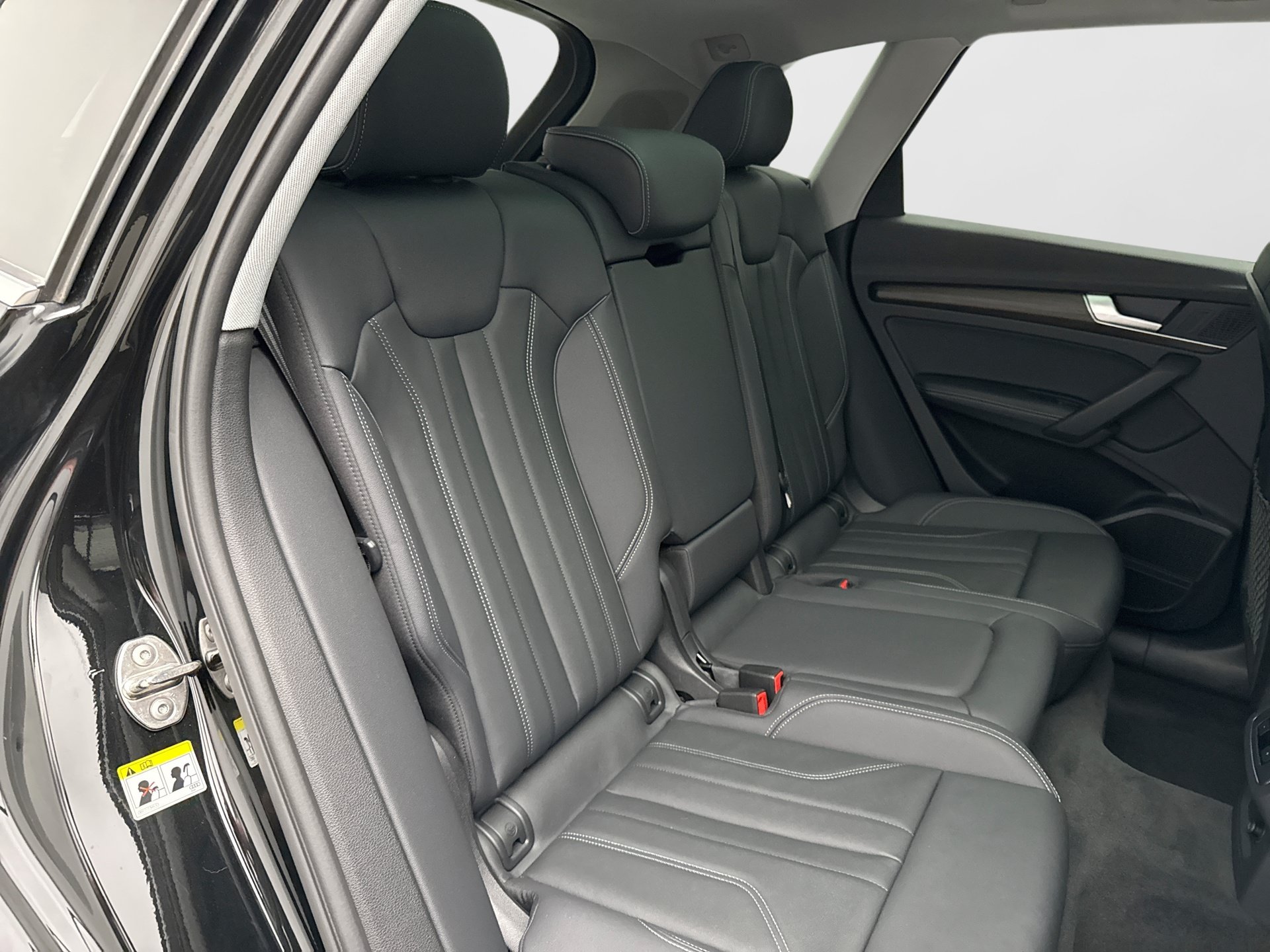 Used 2024 Audi Q5 2.0T Premium Plus AWD/4WD image 18