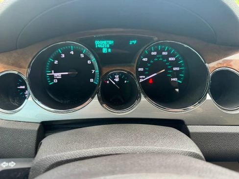 Used 2011 Buick Enclave CXL w/ LPO, Cargo Convenience Pkg AWD/4WD image 15