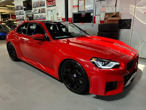 Used 2023 BMW M2 w/ Carbon Package RWD image 4