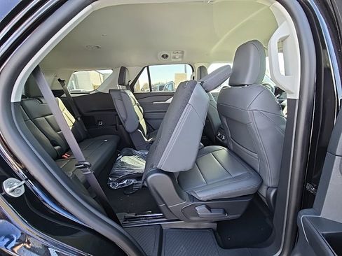 New 2026 Ford Explorer Active w/ Active Comfort Package image 43