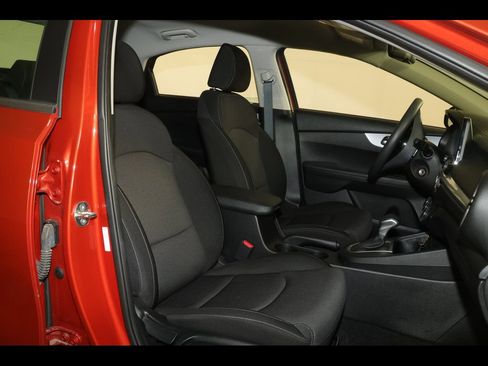 Used 2023 Kia Forte LXS FWD image 26
