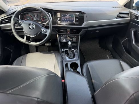 Used 2020 Volkswagen Jetta SE FWD image 23