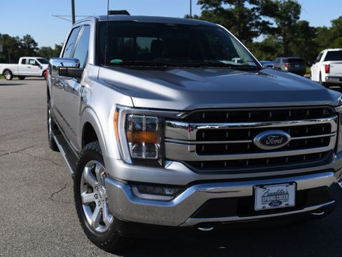 Used 2022 Ford F150 Lariat AWD/4WD image 4