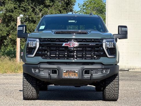 New 2026 Chevrolet Silverado 2500 ZR2 w/ ZR2 Bison Edition AWD/4WD image 9
