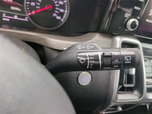 Used 2022 Kia Sorento S image 26