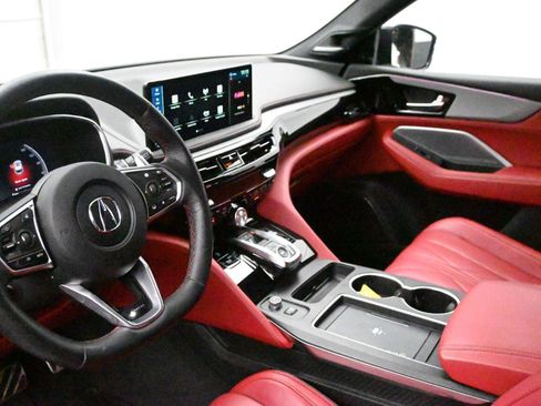 Certified 2025 Acura MDX A-Spec image 2