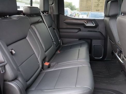 Used 2024 GMC Sierra 1500 SLT w/ SLT Premium Plus Package AWD/4WD image 27
