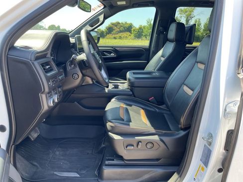 Used 2021 GMC Yukon AT4 w/ AT4 Premium Plus Package AWD/4WD image 11