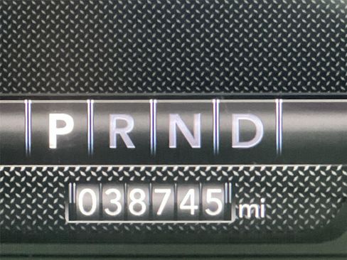 Used 2019 RAM 1500 Rebel image 16