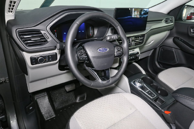 Used 2024 Ford Escape Active w/ Tech Pack #1 AWD/4WD image 20