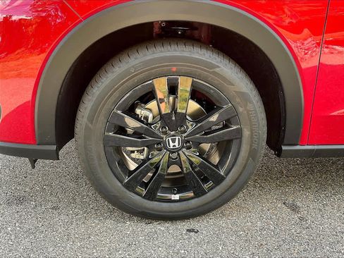 New 2026 Honda HR-V Sport image 8