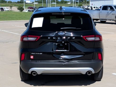 Used 2025 Ford Escape Active FWD image 7