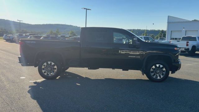Used 2025 Chevrolet Silverado 2500 Custom w/ Snow Plow Prep/Camper Package AWD/4WD image 9