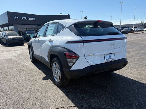 New 2026 Hyundai Kona SE FWD image 6