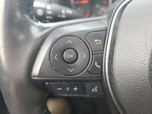 Used 2019 Toyota RAV4 XLE image 20