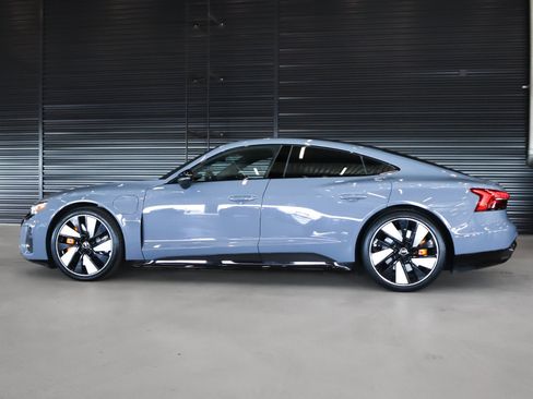 Used 2022 Audi RS e-tron GT w/ Carbon Performance Package image 11