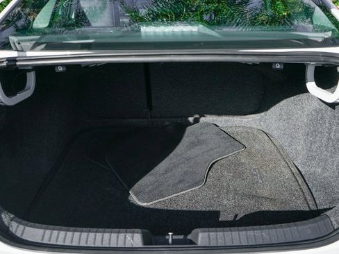 Used 2020 Volkswagen Jetta SE image 8