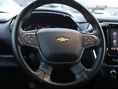 Used 2023 Chevrolet Traverse LT w/ LPO, Cargo Package image 17