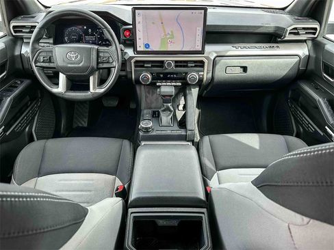 Used 2024 Toyota Tacoma TRD Off-Road image 11