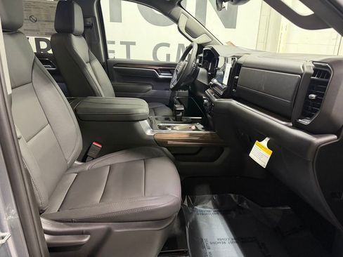 New 2026 Chevrolet Silverado 1500 LT w/ Z71 Off-Road Package AWD/4WD image 28