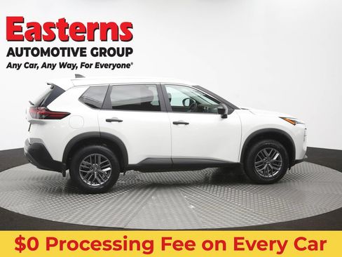 Used 2023 Nissan Rogue S AWD/4WD image 44