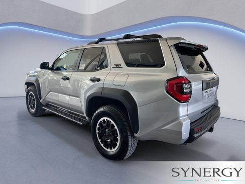 Used 2025 Toyota 4Runner TRD Off-Road AWD/4WD image 7