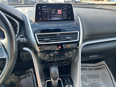 Used 2020 Mitsubishi Eclipse Cross SEL image 22