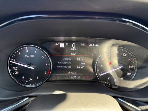 Used 2022 Buick Envision Essence w/ Technology Package II image 30