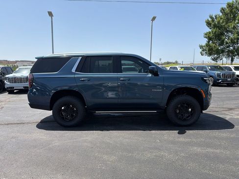 Used 2025 Chevrolet Tahoe LT AWD/4WD image 4