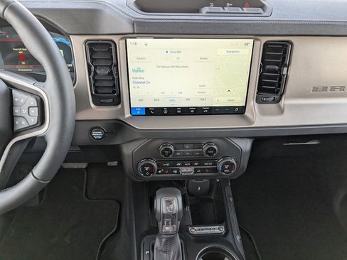 New 2026 Ford Bronco Outer Banks AWD/4WD image 13