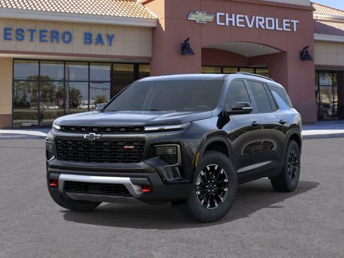 New 2026 Chevrolet Traverse Z71 w/ Enhanced Driving Package AWD/4WD image 6