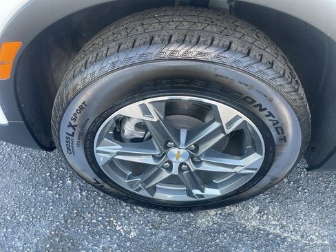 Used 2025 Chevrolet Blazer LT image 6