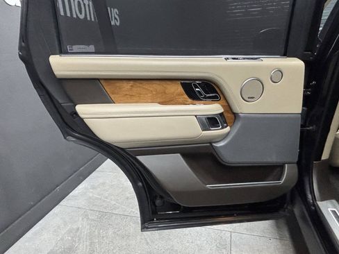 Used 2019 Land Rover Range Rover Long Wheelbase Autobiography AWD/4WD image 30