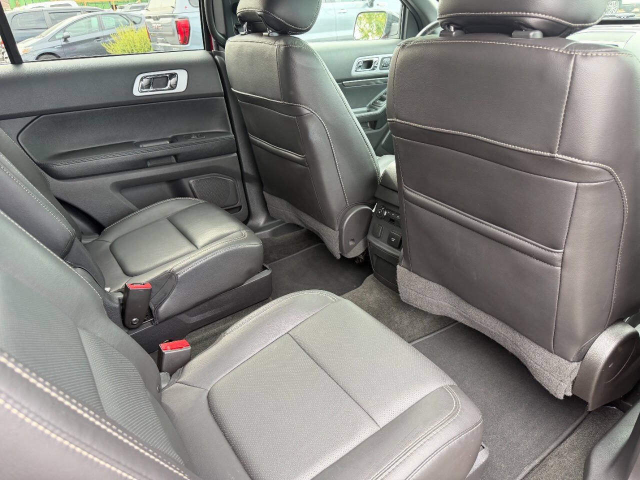 Used 2015 Ford Explorer Sport w/ Equipment Group 401A AWD/4WD image 15