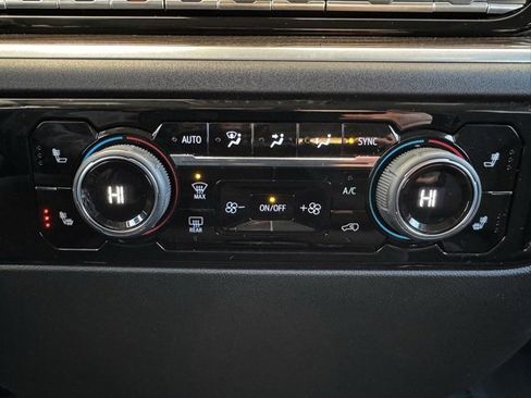 Certified 2022 Chevrolet Silverado 1500 LT image 14