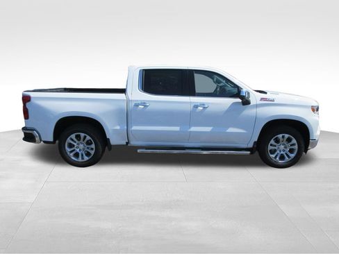 Certified 2025 Chevrolet Silverado 1500 LTZ AWD/4WD image 6