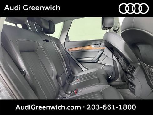 Used 2023 Audi Q5 2.0T Premium w/ Convenience Package AWD/4WD image 16