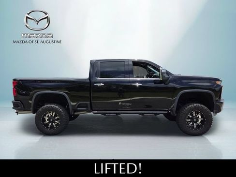 Used 2020 Chevrolet Silverado 2500 High Country w/ Z71 Off-Road Package AWD/4WD image 11