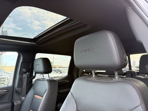 Used 2025 GMC Sierra 1500 AT4 w/ AT4 Premium Package image 25