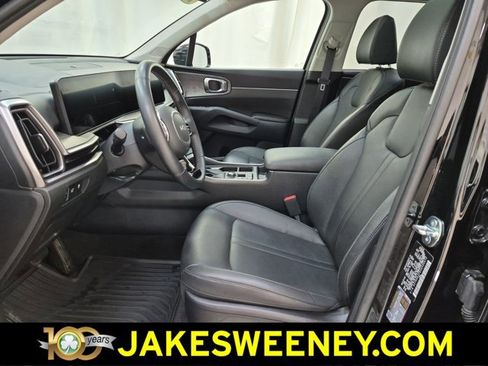 Used 2025 Kia Sorento X-Line EX AWD/4WD image 12