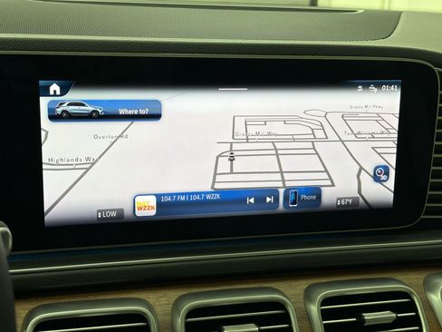 Used 2025 Mercedes-Benz GLE 450 4MATIC image 19