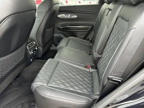 Used 2023 Genesis GV70 3.5T Sport w/ Sport Prestige Package AWD/4WD image 14